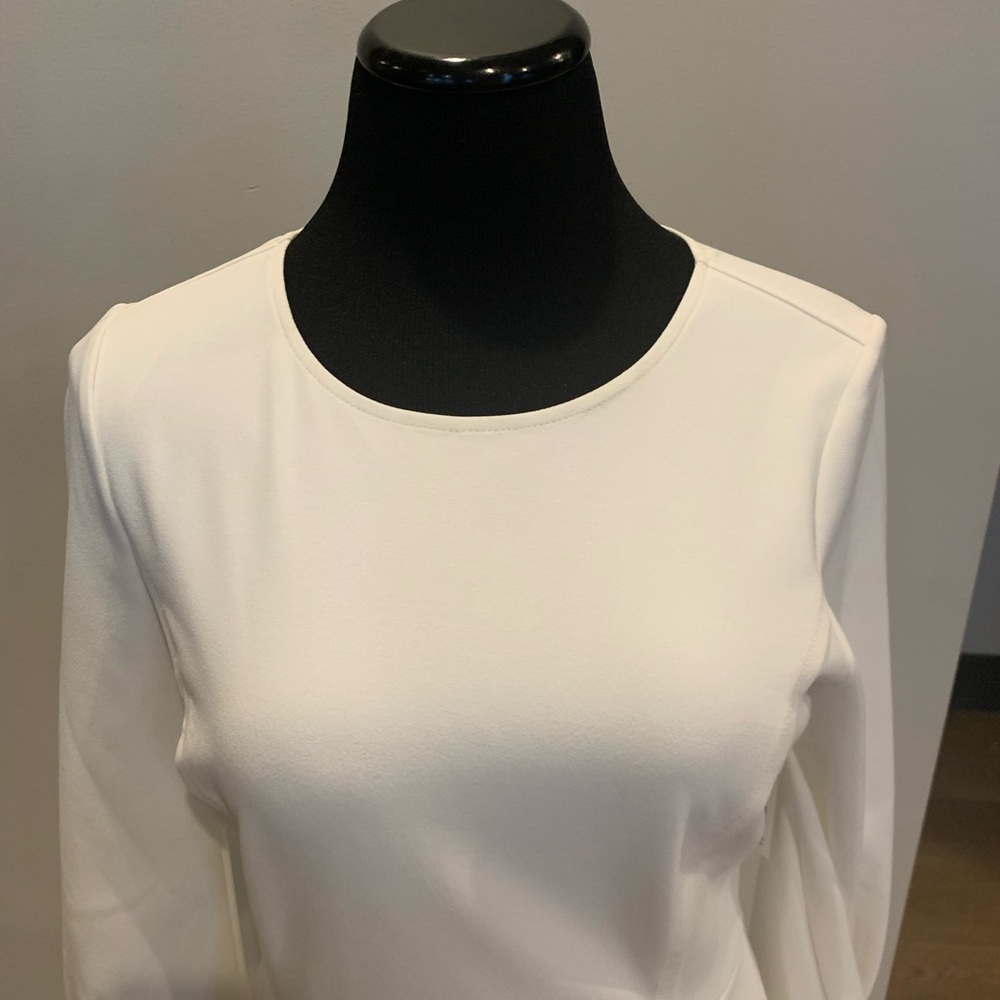 Lark & Ro Fitted White 3/4 Sleeve Dress